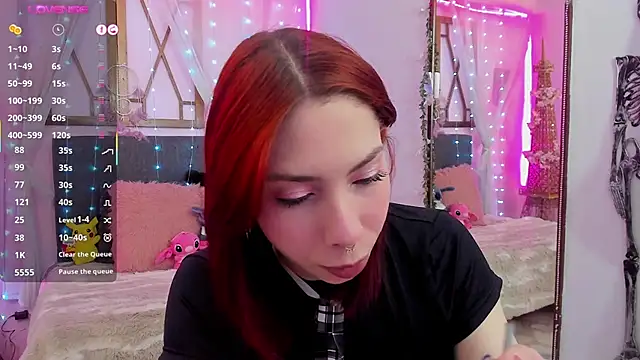 laura olssen online show from 11-28-25, 12:30