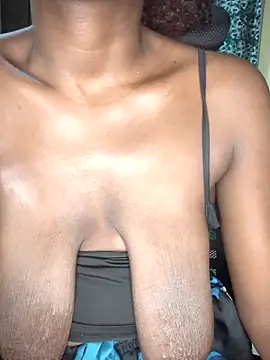 Saggy boobs online show from 06-19-26, 01:10