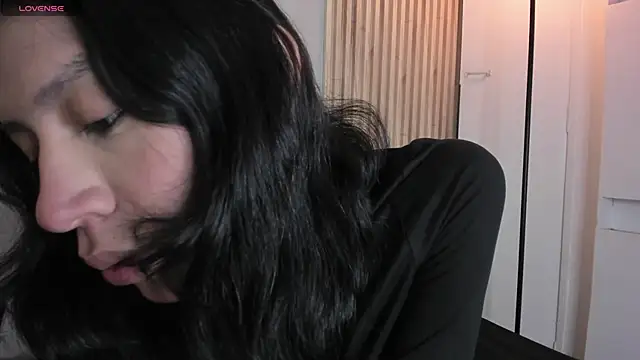 Snapshot of AdammClark1 chatting on 12-11-24, 09:12 AdammClark1 online show from 12-11-24, 09:12
