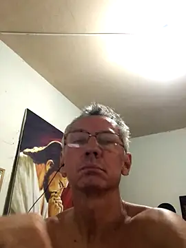 Snapshot of eleno1542 chatting on 10-27-25, 11:14 eleno1542 online show from 10-27-25, 11:14