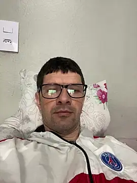 Juliano2289 online show from 06-12-26, 04:28
