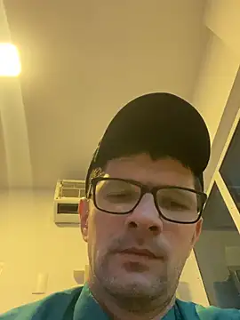Juliano2289 online show from 06-13-26, 01:31