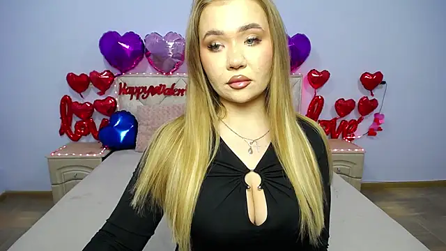 Snapshot of StacyYellig chatting on 02-11-25, 03:29 StacyYellig online show from 02-11-25, 03:29