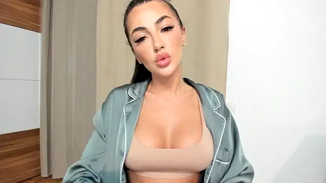 Snapshot of iamjoyxs1 chatting on 09-21-25, 11:39 iamjoyxs1 online show from 09-21-25, 11:39