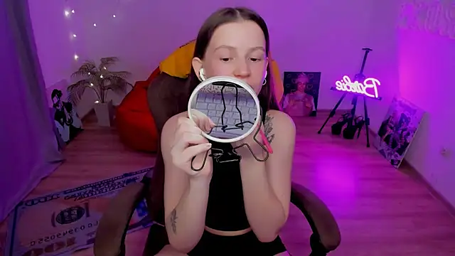 HelloRoxy online show from 03-23-26, 07:18