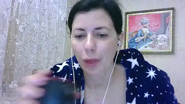 Snapshot of StunnigArt chatting on 03-18-25, 02:47 StunnigArt online show from 03-18-25, 02:47