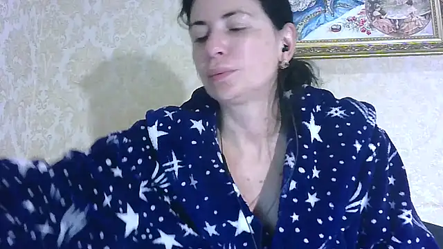 Snapshot of StunnigArt chatting on 03-09-26, 02:26 StunnigArt online show from 03-09-26, 02:26