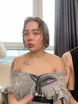 Snapshot of GroteskJane chatting on 02-15-26, 12:36 GroteskJane online show from 02-15-26, 12:36