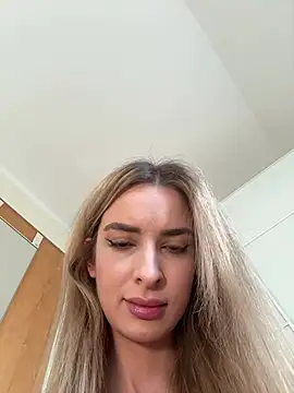 EvieEvans online show from 01-01-25, 01:59