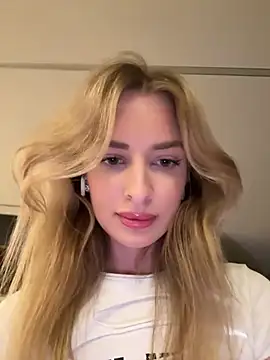 EvieEvans online show from 02-02-25, 08:51