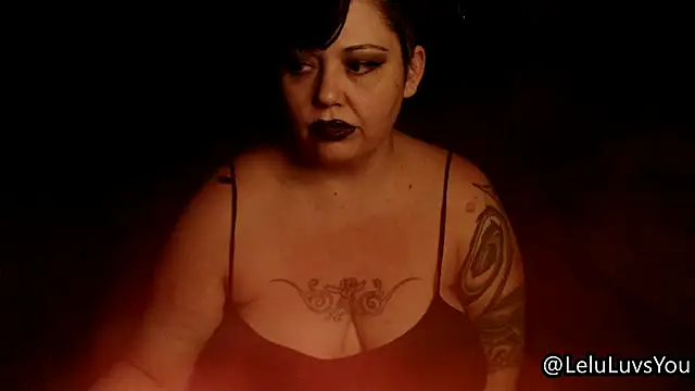 Snapshot of LeluLuvsYou chatting on 02-17-26, 05:48 LeluLuvsYou online show from 02-17-26, 05:48