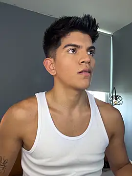 santiago 01 online show from 09-28-25, 08:36