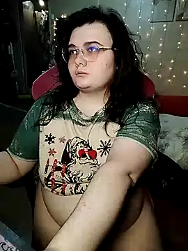 Snapshot of DenisHailey chatting on 02-20-25, 07:52 DenisHailey online show from 02-20-25, 07:52