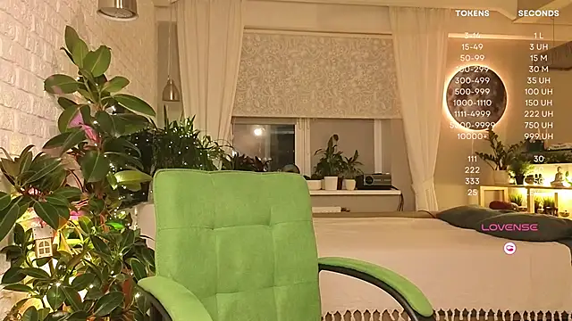 Snapshot of moon_deity_ chatting on 01-09-25, 05:22 moon deity online show from 01-09-25, 05:22