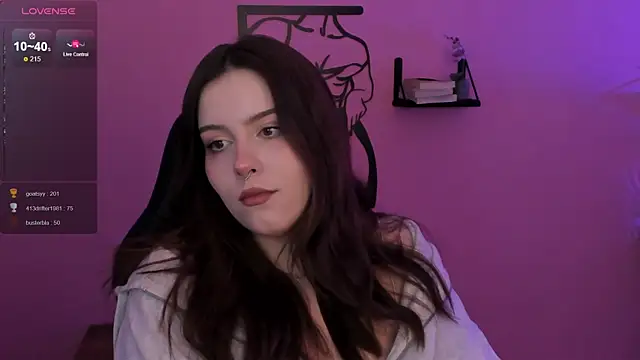Snapshot of CoralineKeyns chatting on 02-20-25, 08:39 CoralineKeyns online show from 02-20-25, 08:39