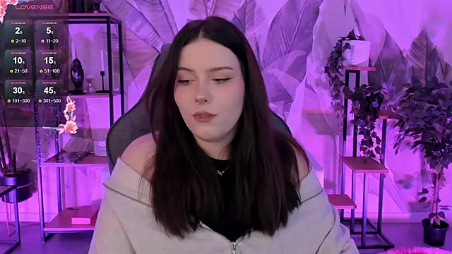 CoralineKeyns online show from 10-23-25, 05:29