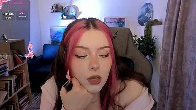 CoralineKeyns online show from 04-30-26, 05:36