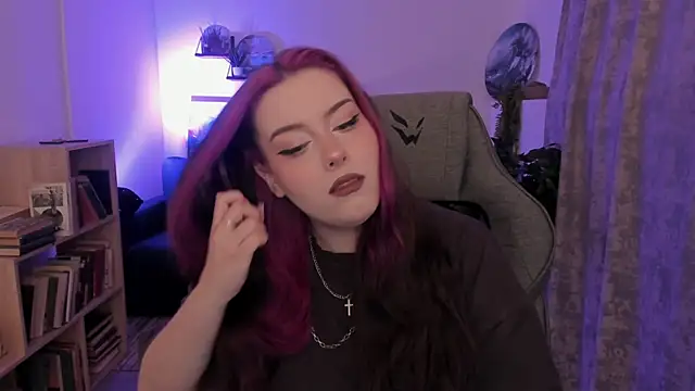CoralineKeyns online show from 07-24-26, 05:27