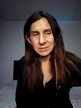 Cameron puppy online show from 10-09-25, 01:03