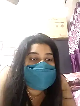 Snapshot of indianlisa5 chatting on 02-02-25, 02:45 indianlisa5 online show from 02-02-25, 02:45