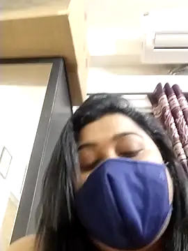 Snapshot of indianlisa5 chatting on 02-17-26, 08:59 indianlisa5 online show from 02-17-26, 08:59