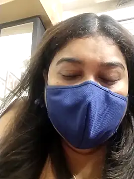 indianlisa5 online show from 05-14-26, 07:42