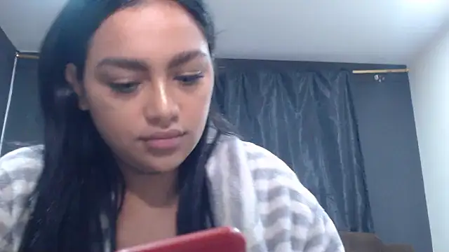 Snapshot of fairylatin222 chatting on 01-16-26, 11:14 fairylatin222 online show from 01-16-26, 11:14