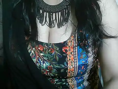 rehana housewife online show from 05-13-26, 01:03