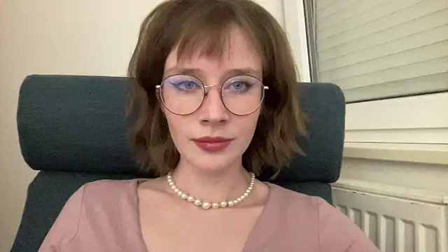 Snapshot of ms_christiana chatting on 05-05-26, 07:33 ms christiana online show from 05-05-26, 07:33