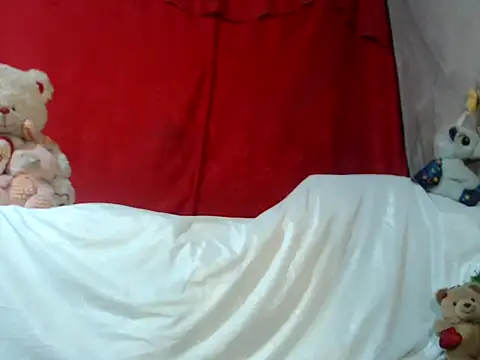 hottieperla online show from 02-20-25, 09:31