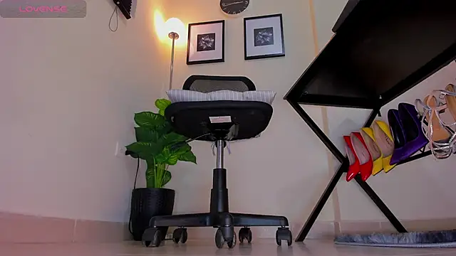Vero Starxx online show from 06-25-26, 07:40