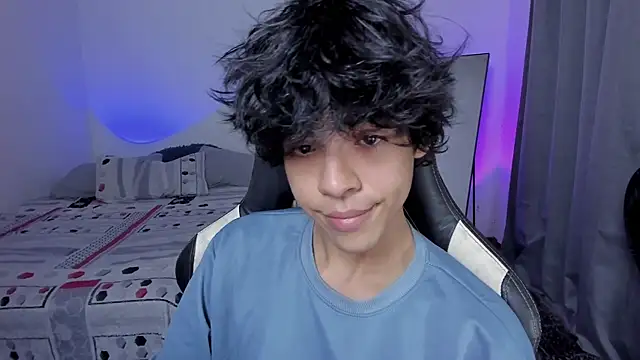 Snapshot of Alan26_ chatting on 02-24-26, 02:09 Alan26 online show from 02-24-26, 02:09