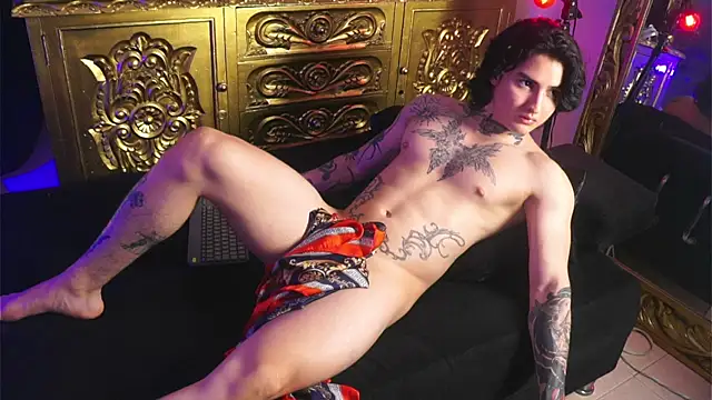 dantecoppolaa  online show from 12-17-24, 02:44