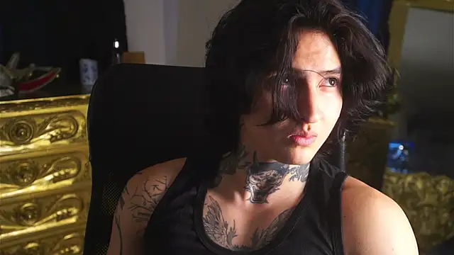 dantecoppolaa  online show from 01-23-25, 10:54