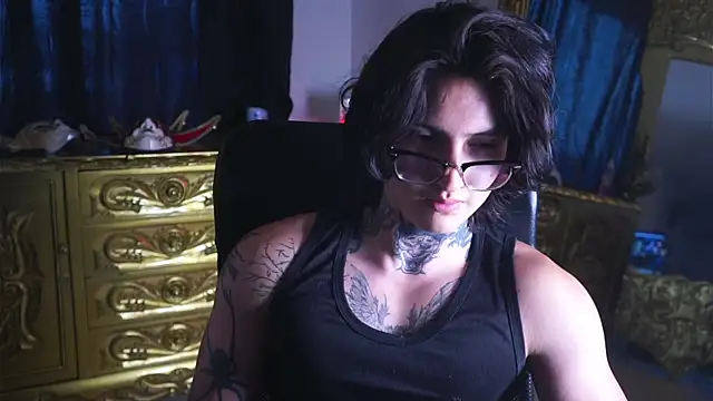 dantecoppolaa  online show from 01-30-25, 09:04