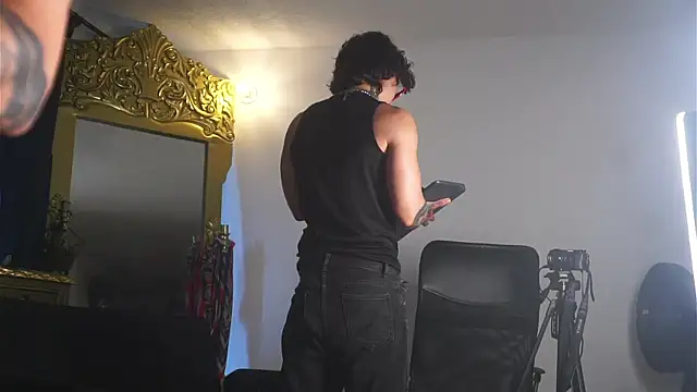 dantecoppolaa  online show from 02-16-25, 09:59