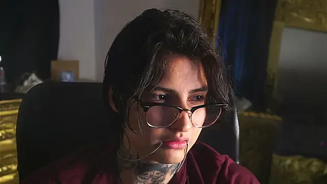 dantecoppolaa  online show from 02-19-25, 09:58