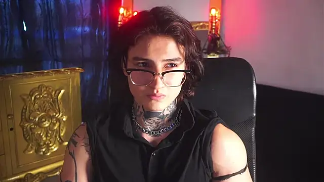 dantecoppolaa  online show from 03-08-25, 08:57