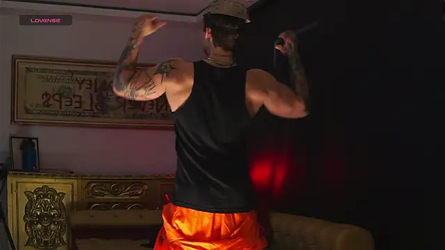 dantecoppolaa  online show from 10-31-25, 11:06