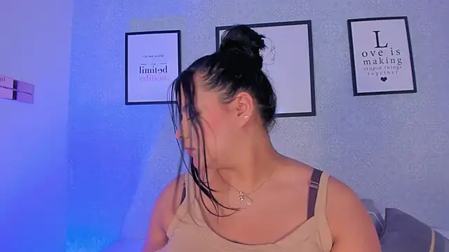 Natasha harper online show from 04-24-26, 01:24