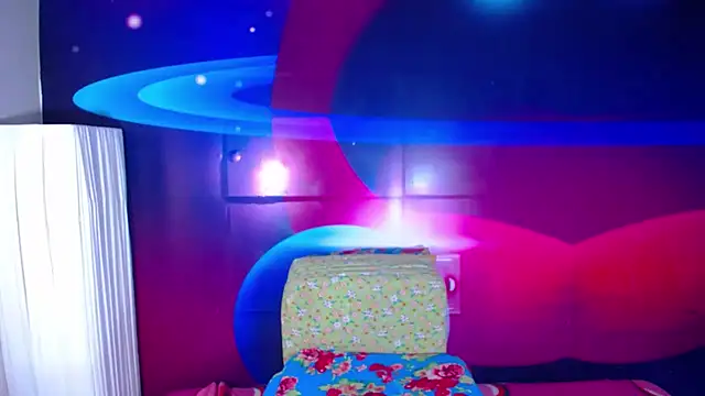 Snapshot of Cristalxxts chatting on 02-22-25, 04:51 Cristalxxts online show from 02-22-25, 04:51