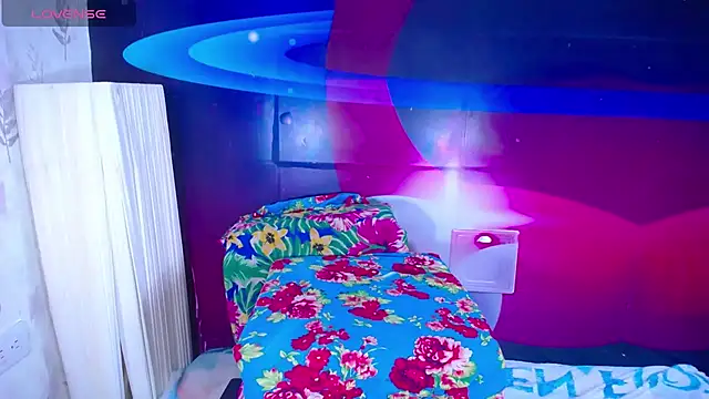 Snapshot of Cristalxxts chatting on 02-03-26, 07:19 Cristalxxts online show from 02-03-26, 07:19