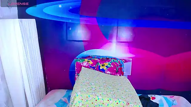 Snapshot of Cristalxxts chatting on 02-04-26, 07:20 Cristalxxts online show from 02-04-26, 07:20