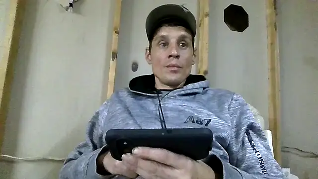 Snapshot of KeithLowry chatting on 11-01-25, 09:11 KeithLowry online show from 11-01-25, 09:11