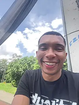 Aaronblack1  online show from 04-06-26, 03:02