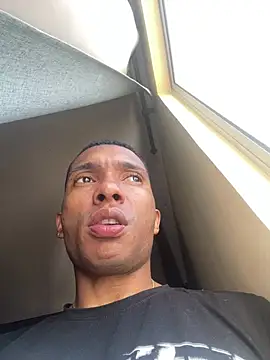 Aaronblack1  online show from 04-26-26, 02:04