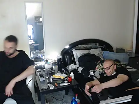 Terizizz online show from 04-10-26, 09:19