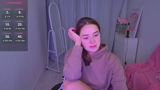 LovelyJessie online show from 01-16-26, 01:48