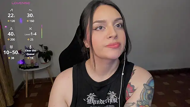 Snapshot of anaveleeez chatting on 02-05-25, 03:13 anaveleeez online show from 02-05-25, 03:13