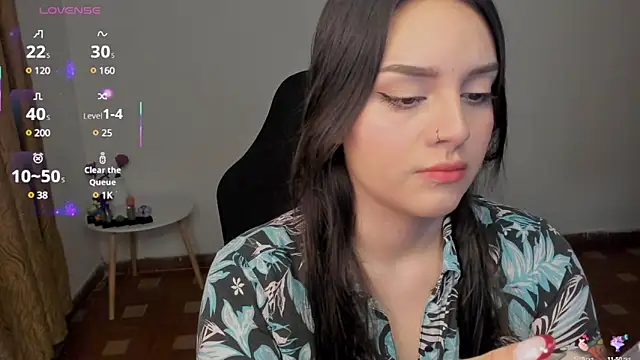 Snapshot of anaveleeez chatting on 02-06-25, 03:27 anaveleeez online show from 02-06-25, 03:27